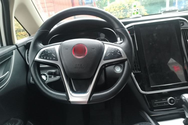 Used BYD Song MAX 2017 1.5T Automatic Smart Connect Elite 7-Seater Steering Wheel