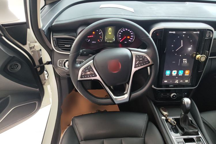 Used BYD Song MAX 2017 1.5T Automatic Smart Connect Prestige 7-Seater Steering Wheel