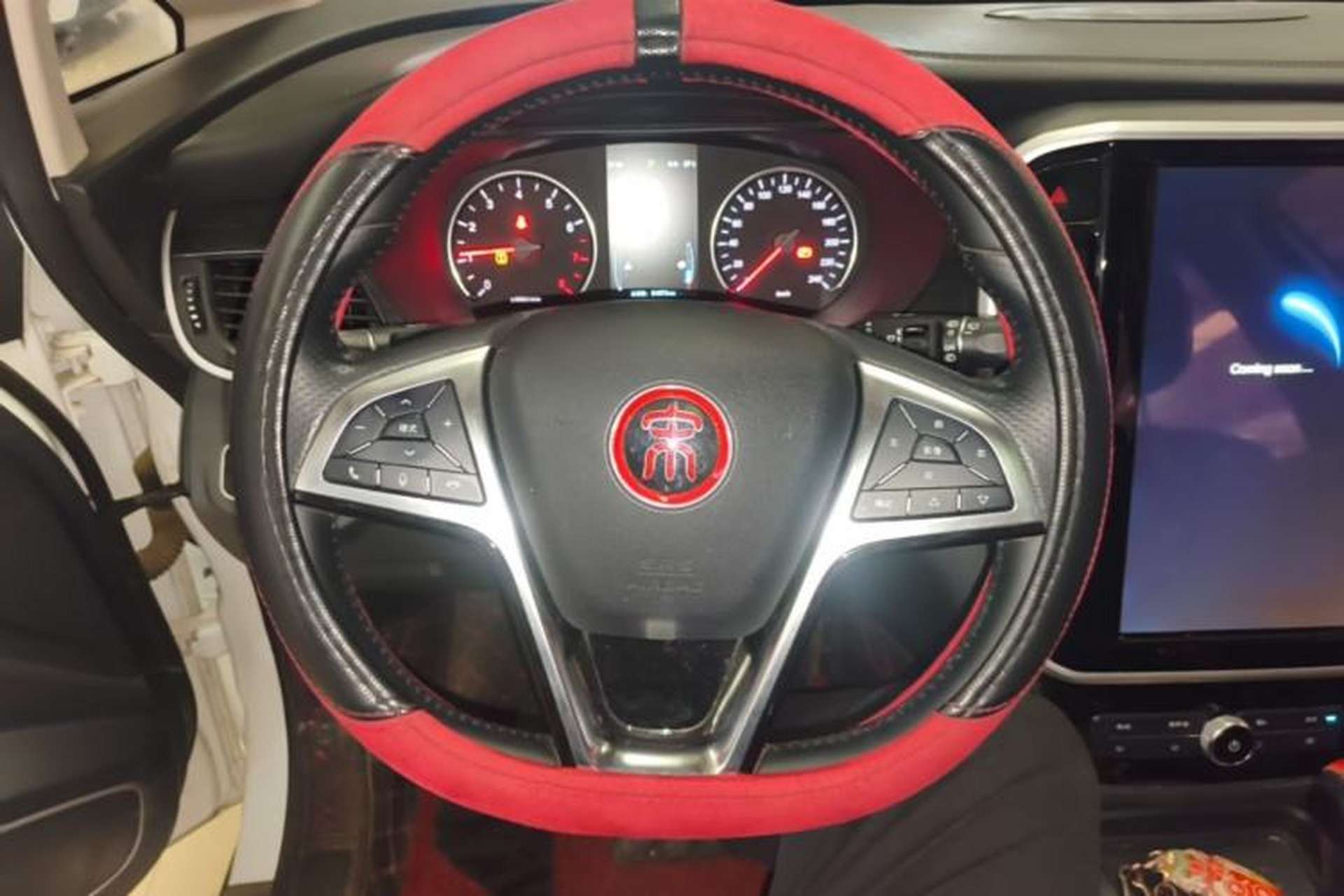 Used BYD Song MAX 2017 1.5T Automatic Smart Connect Prestige 7-Seater Steering Wheel