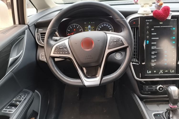 Used BYD Song MAX 2017 1.5T Automatic Smart Connect Elite 7-Seater Steering Wheel
