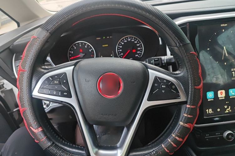 Used BYD Song MAX 2017 1.5T Automatic Smart Connect Luxury 7-Seater Steering Wheel