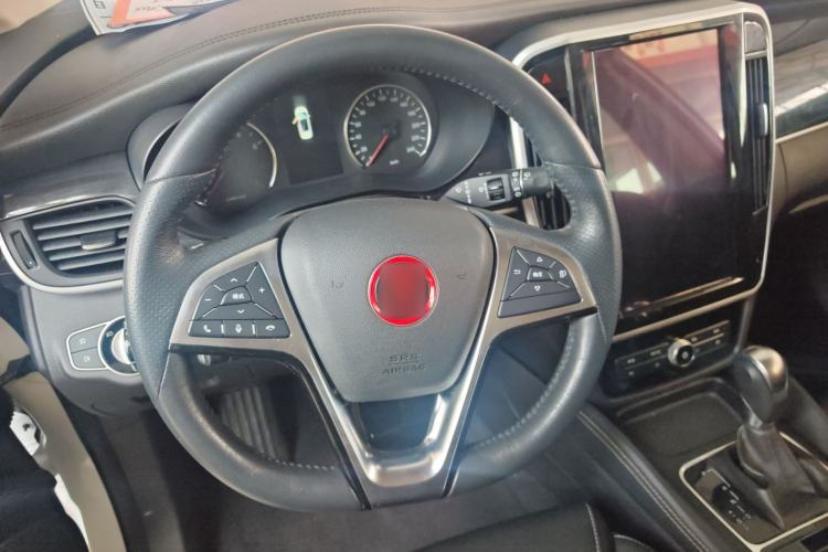 Used BYD Song MAX 2017 1.5T Automatic Smart Connect Elite 7-Seater Steering Wheel