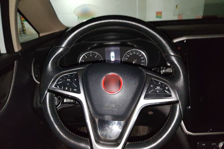 Used BYD Song MAX 2017 1.5T Automatic Smart Connect Elite 7-Seater Steering Wheel