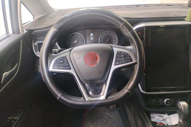 Used BYD Song MAX 2017 1.5T Automatic Smart Connect Prestige 7-Seater Steering Wheel