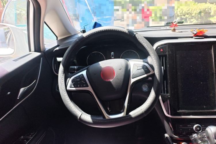 Used BYD Song MAX 2017 1.5T Automatic Smart Connect Elite 7-Seater Steering Wheel