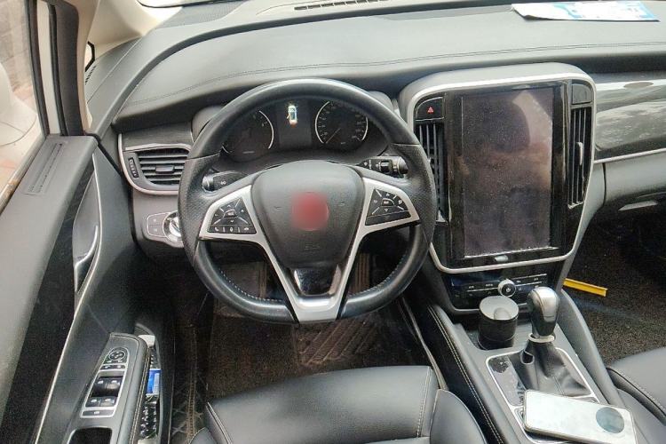 Used BYD Song MAX 2017 1.5T Automatic Smart Connect Elite 7-Seater Steering Wheel