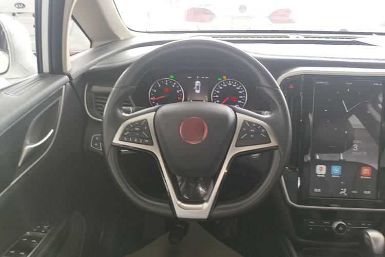 Used BYD Song MAX 2017 1.5T Automatic Smart Connect Elite 7-Seater Steering Wheel