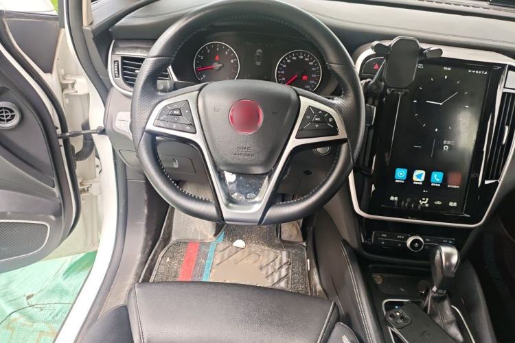 Used BYD Song MAX 2017 1.5T Automatic Smart Connect Elite 7-Seater Steering Wheel