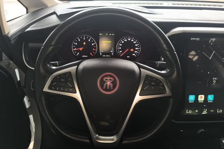 Used BYD Song MAX 2017 1.5T Automatic Smart Connect Elite 7-Seater Steering Wheel