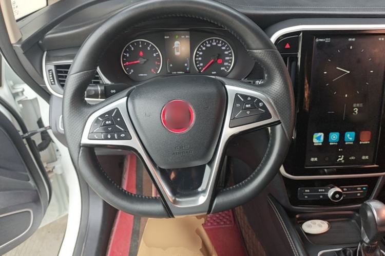Used BYD Song MAX 2017 1.5T Automatic Smart Connect Elite 7-Seater Steering Wheel