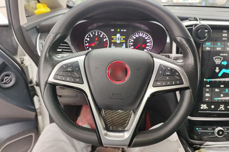 Used BYD Song MAX 2017 1.5T Automatic Smart Connect Prestige 7-Seater Steering Wheel