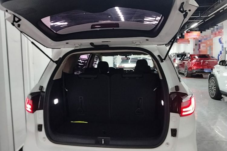 Used BYD Song MAX 2017 1.5T Automatic Smart Connect Luxury 7-Seater Trunk