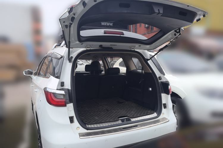 Used BYD Song MAX 2017 1.5T Automatic Smart Connect Prestige 7-Seater Trunk