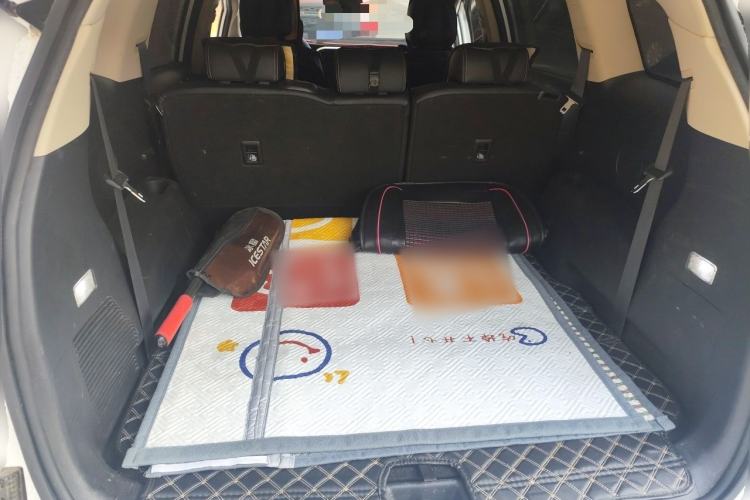 Used BYD Song MAX 2017 1.5T Automatic Smart Connect Elite 7-Seater Trunk
