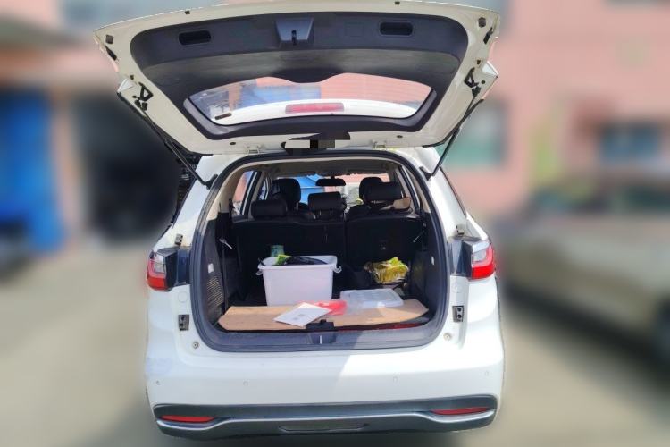 Used BYD Song MAX 2017 1.5T Manual Smart Connect Luxury 7-Seater Trunk
