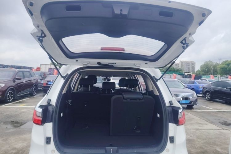 Used BYD Song MAX 2017 1.5T Automatic Smart Connect Luxury 7-Seater Trunk