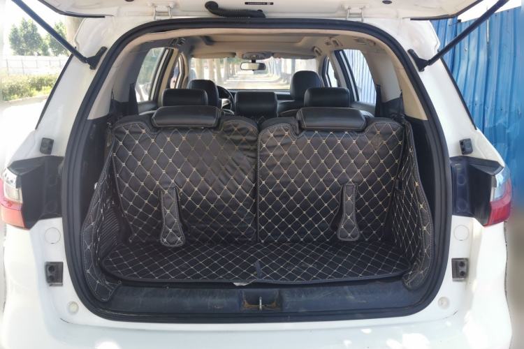 Used BYD Song MAX 2017 1.5T Automatic Smart Connect Elite 7-Seater Trunk