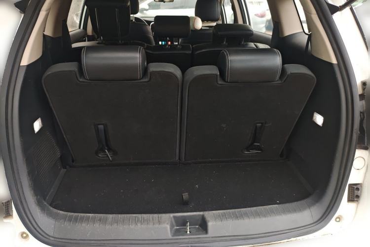 Used BYD Song MAX 2017 1.5T Automatic Smart Connect Prestige 7-Seater Trunk