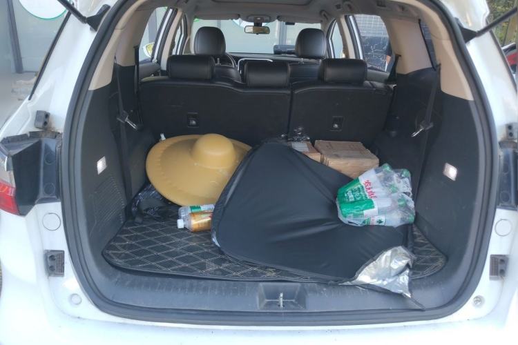 Used BYD Song MAX 2017 1.5T Automatic Smart Connect Prestige 7-Seater Trunk