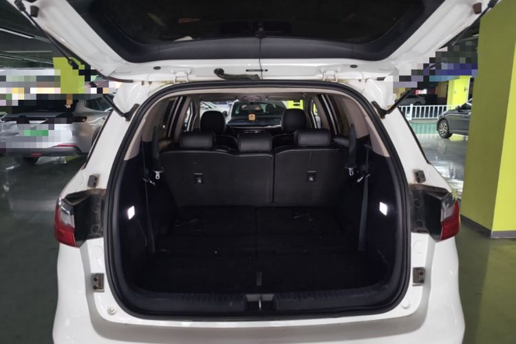 Used BYD Song MAX 2017 1.5T Automatic Smart Connect Luxury 7-Seater Trunk