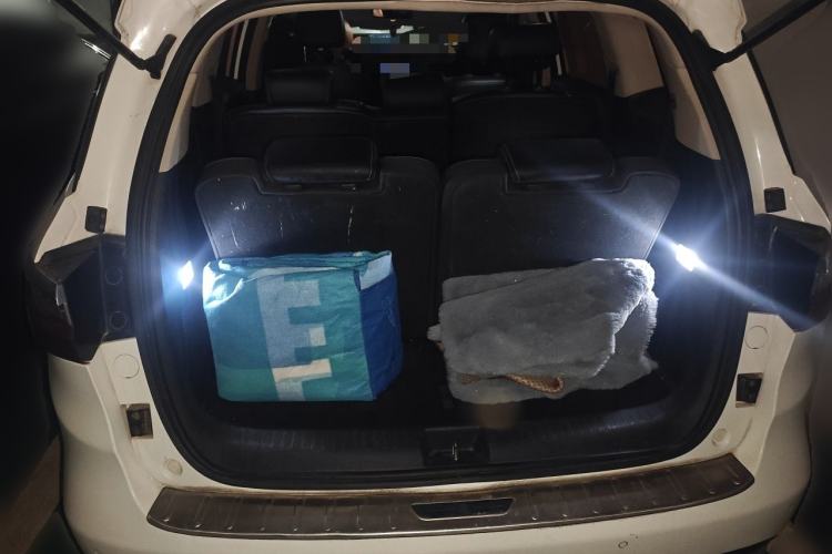 Used BYD Song MAX 2017 1.5T Automatic Smart Connect Luxury 7-Seater Trunk