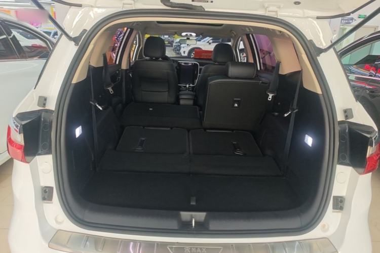 Used BYD Song MAX 2017 1.5T Automatic Smart Connect Elite 7-Seater Trunk