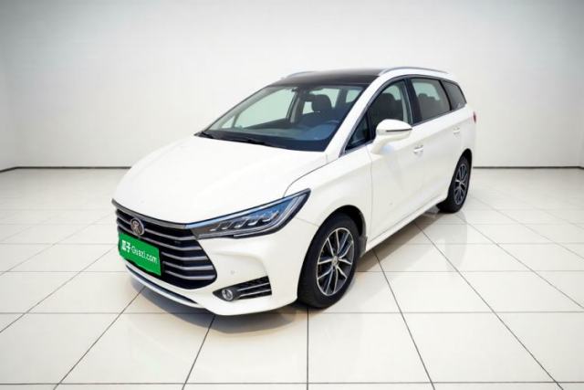 Ojetý BYD Song MAX 2017 1.5T Automatic Smart Connect Elite 7-Seater