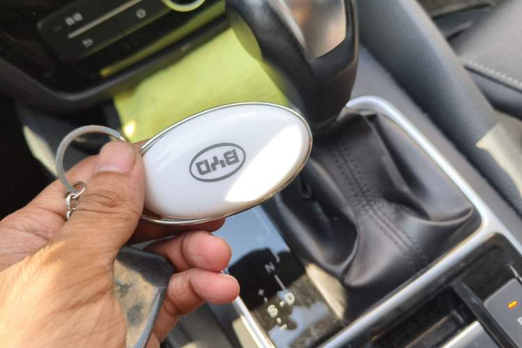 Used BYD Song MAX 2017 1.5T Automatic Smart Connect Elite 7-Seater Vehicle Key