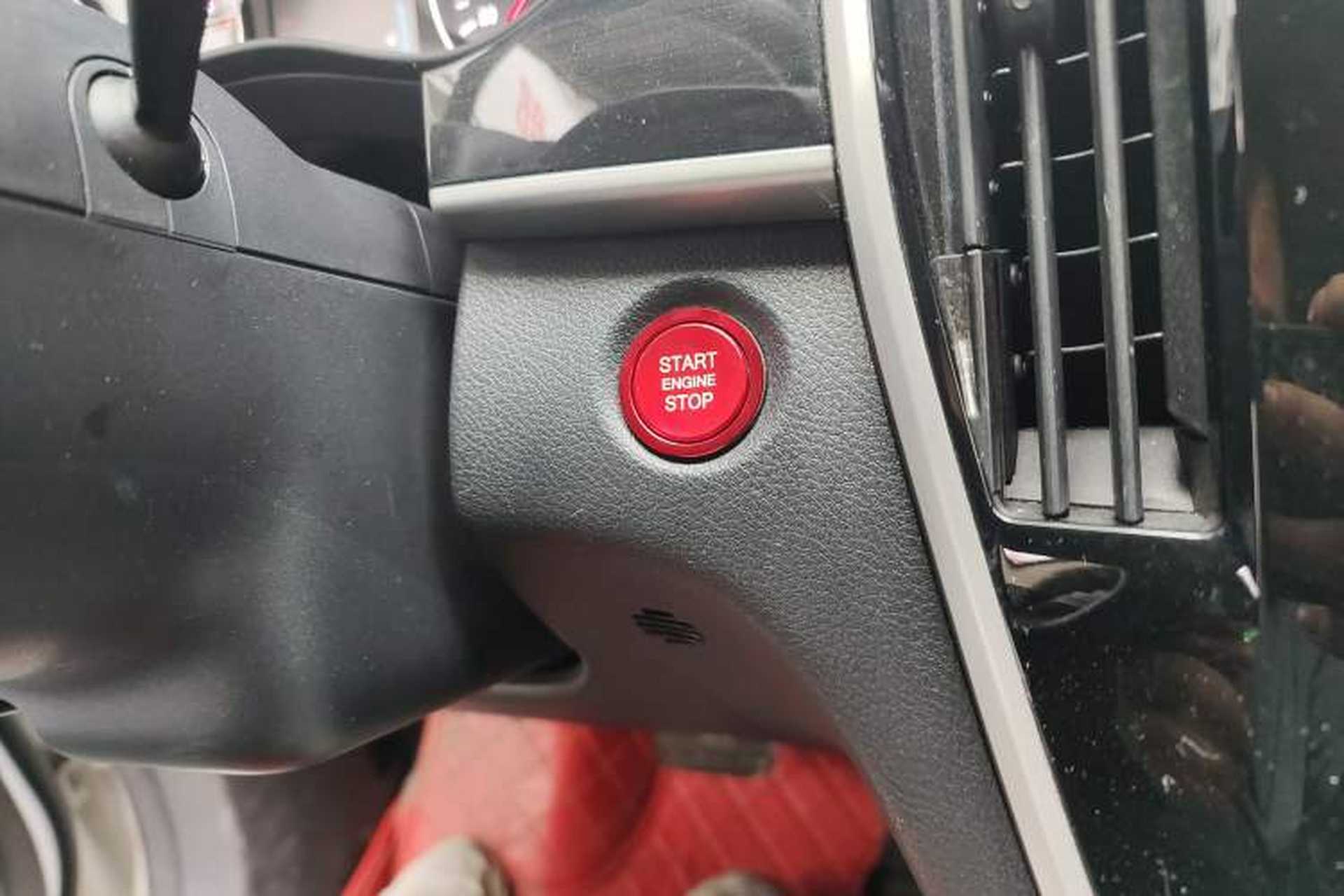 Used BYD Song MAX 2017 1.5T Automatic Smart Connect Prestige 7-Seater Vehicle Key