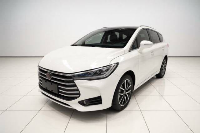BYD Song MAX 2017 1.5T Automatic Smart Connect Elite 7-Seater usado