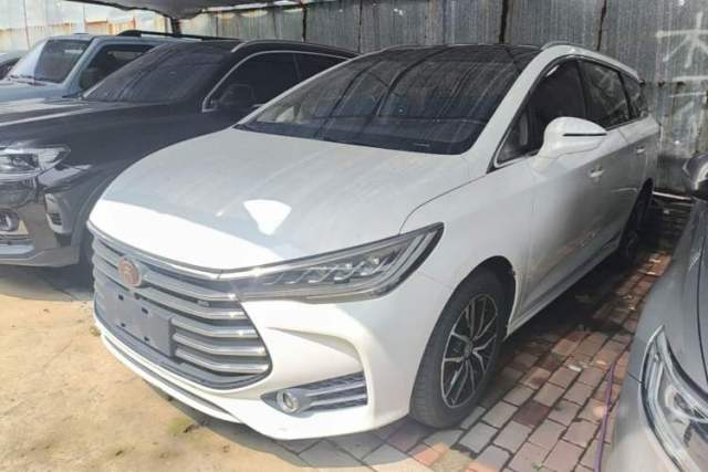 Used BYD Song MAX 2017 1.5T Automatic Smart Connect Elite 7-Seater