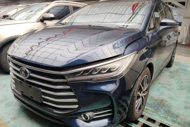 BYD Song MAX 2018 1.5T Automatic Smart Connect Elite Model with 6 Seats usado