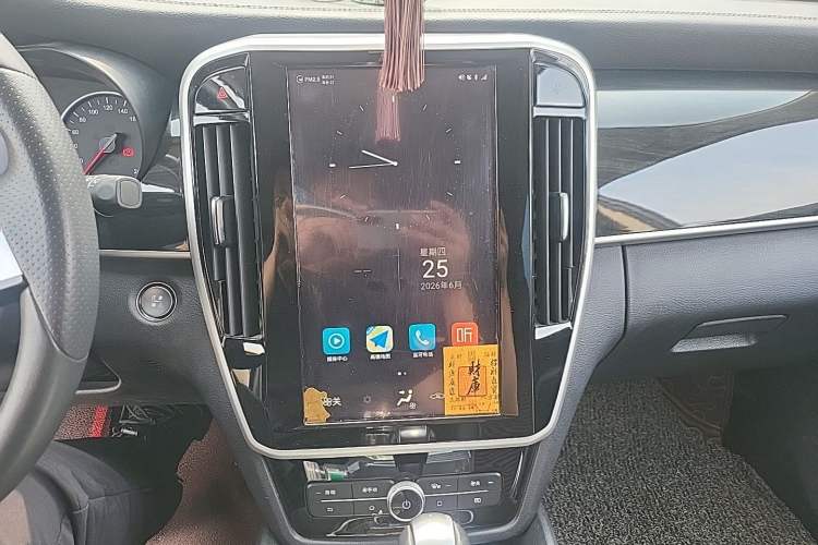 Used BYD Song MAX 2018 1.5T Automatic Smart Connect Elite Model with 6 Seats Audio And AC Panel