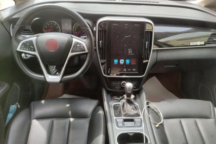 Used BYD Song MAX 2018 1.5T Automatic Smart Connect Elite Model with 6 Seats Center Console