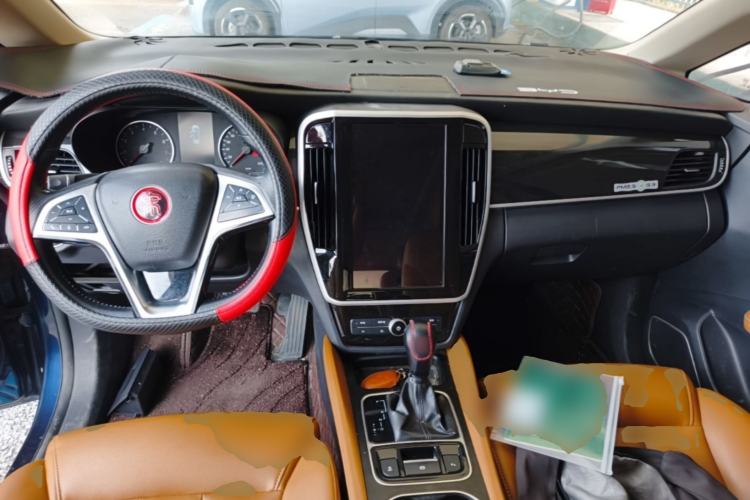 Used BYD Song MAX 2018 1.5T Automatic Smart Connect Elite Model with 6 Seats Center Console