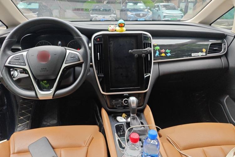 Used BYD Song MAX 2018 1.5T Automatic Smart Connect Elite Model with 6 Seats Center Console