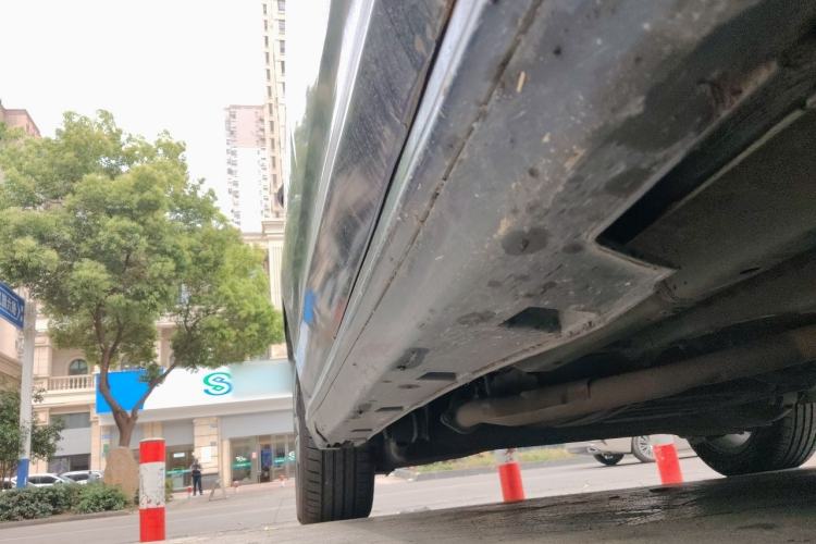 Used BYD Song MAX 2018 1.5T Automatic Smart Connect Luxury 6-Seater Chassis Front Right