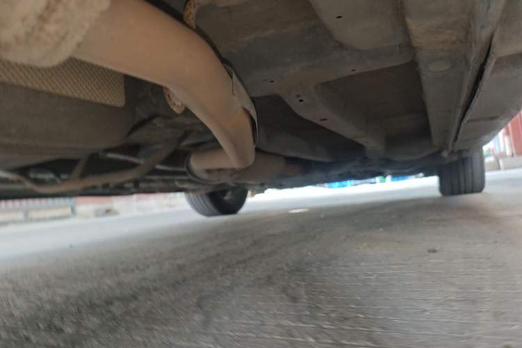 Used BYD Song MAX 2018 1.5T Automatic Smart Connect Luxury 6-Seater Chassis Rear