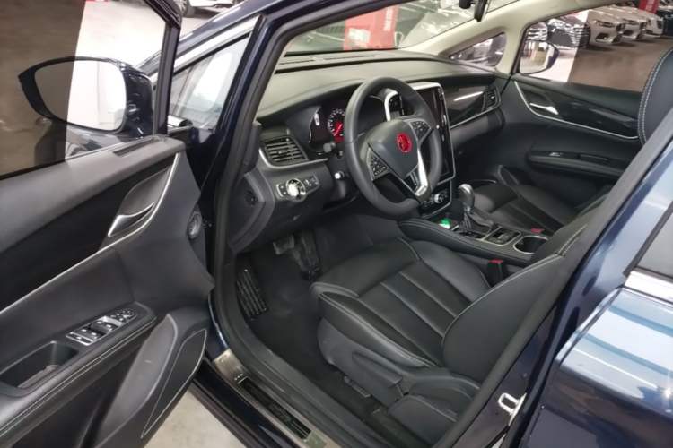 Used BYD Song MAX 2018 1.5T Automatic Smart Connect Elite Model with 6 Seats Driver Seat