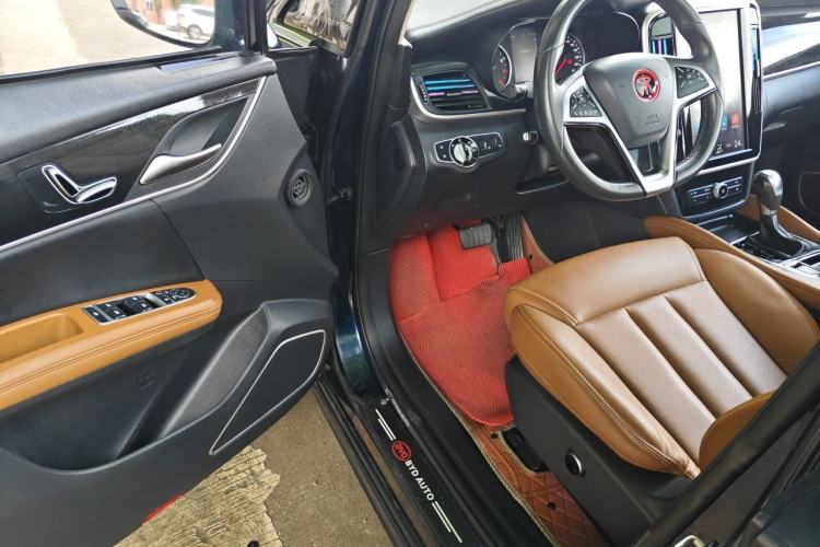Used BYD Song MAX 2018 1.5T Automatic Smart Connect Luxury 6-Seater Driver Seat