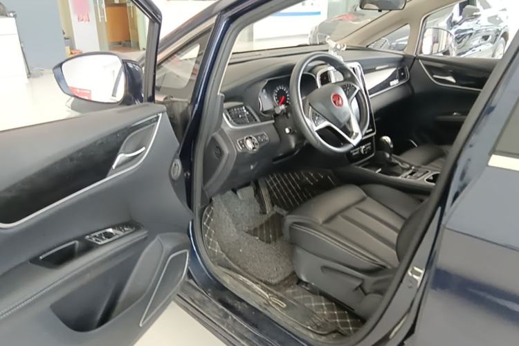 Used BYD Song MAX 2018 1.5T Automatic Smart Connect Elite Model with 6 Seats Driver Seat