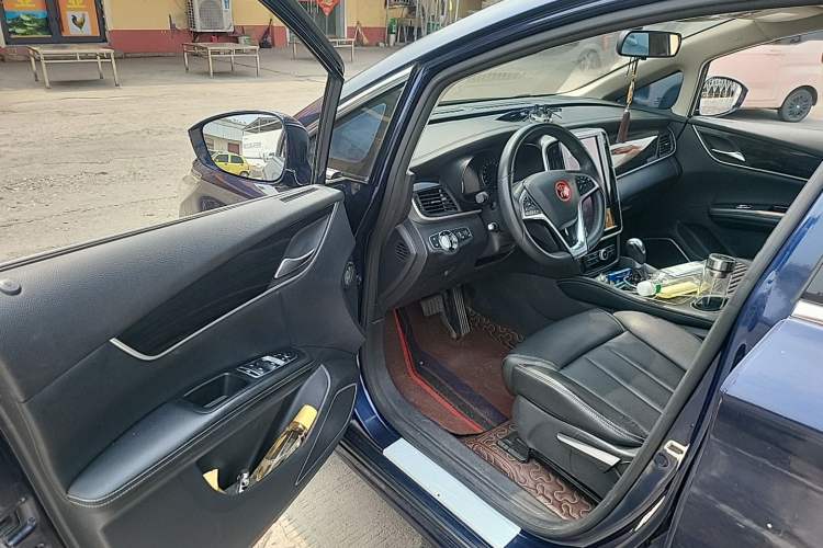 Used BYD Song MAX 2018 1.5T Automatic Smart Connect Elite Model with 6 Seats Driver Seat