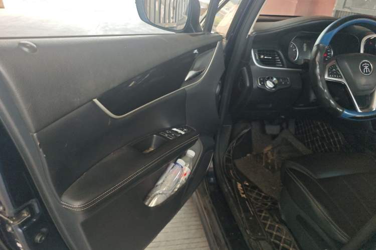 Used BYD Song MAX 2018 1.5T Automatic Smart Connect Luxury 6-Seater Driver Seat