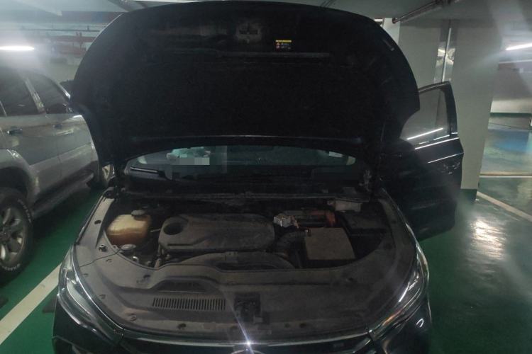 Used BYD Song MAX 2018 1.5T Automatic Smart Connect Luxury 7-Seater Engine Bay