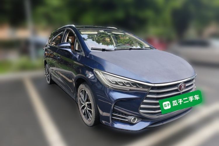 Used BYD Song MAX 2018 1.5T Automatic Smart Connect Elite Model with 6 Seats Exterior 1