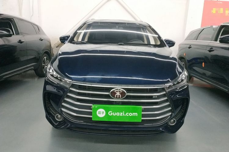 Used BYD Song MAX 2018 1.5T Automatic Smart Connect Elite Model with 6 Seats Exterior 1