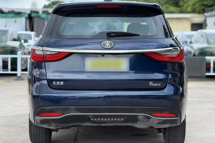 Used BYD Song MAX 2018 1.5T Automatic Smart Connect Luxury 6-Seater Exterior 2