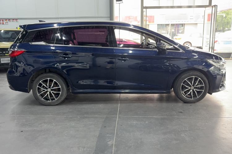 Used BYD Song MAX 2018 1.5T Automatic Smart Connect Luxury 6-Seater Exterior 2