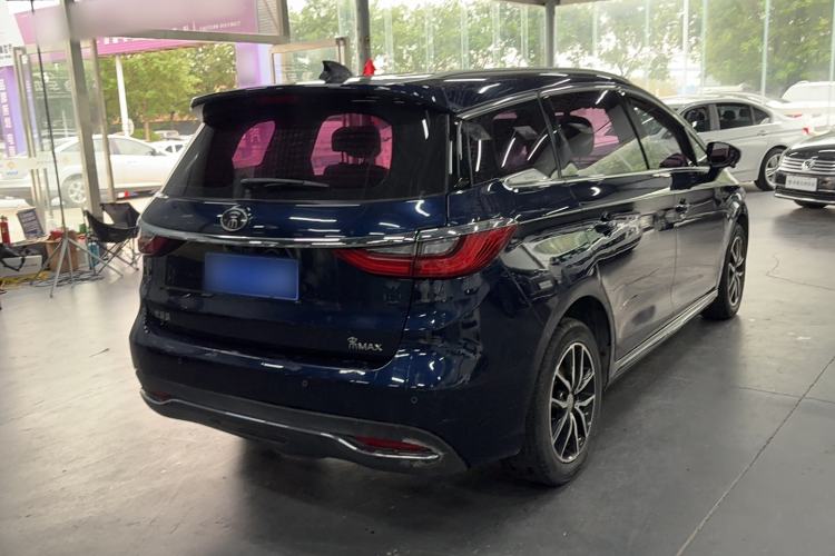 Used BYD Song MAX 2018 1.5T Automatic Smart Connect Luxury 6-Seater Exterior 3