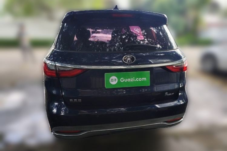 Used BYD Song MAX 2018 1.5T Automatic Smart Connect Elite Model with 6 Seats Exterior 4